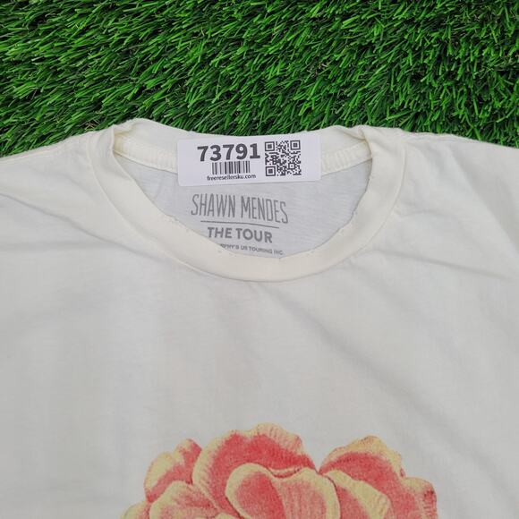 Shawn-Mendes Shirt Womens Medium 19x27 White - Picture 10 of 12